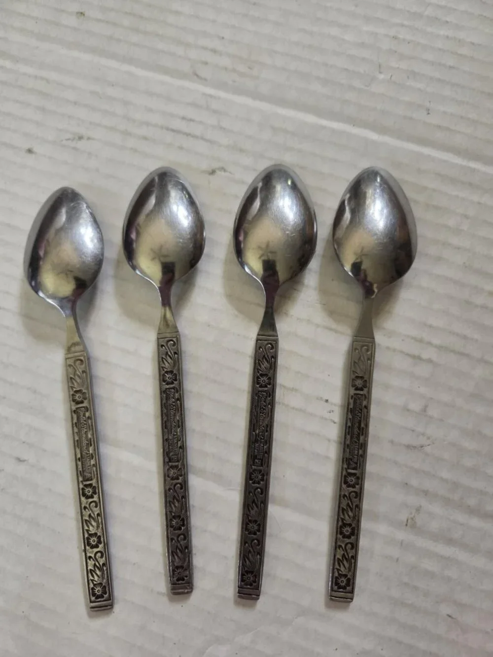 Gold Standard Night Blossom Teaspoons Set of 4 Japan Flowers Spoon